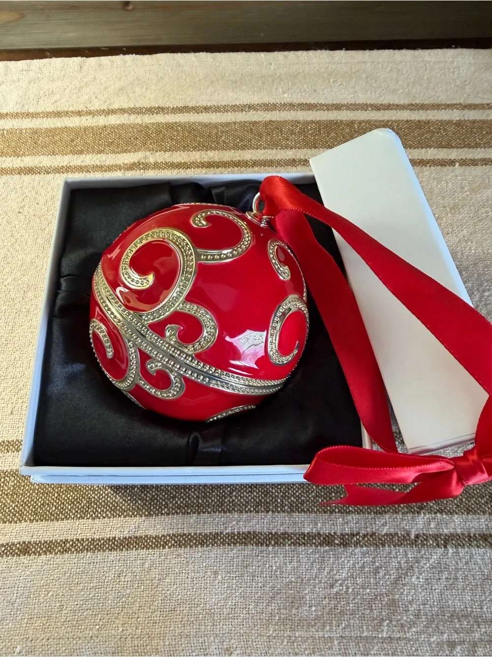Pandora White Gift Box with Black Logo